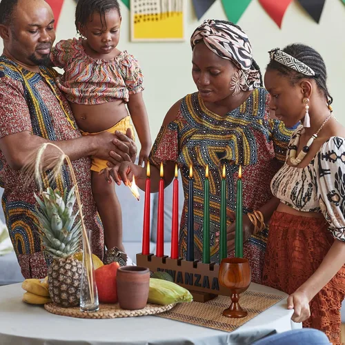 Vista 6 de DERTE Juego de velas Kwanzaa Kinara de 10 piezas para decoración