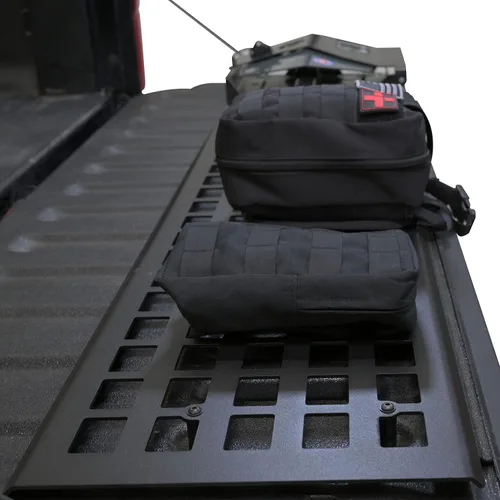 Vista 9 de Putco Panel Molle para portón trasero de caja de camioneta, compatible con camiones Dodge Ram 2500/3500 2019-2026