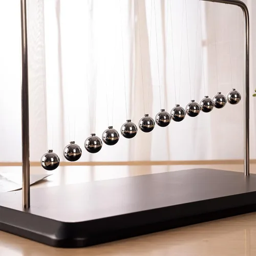 Vista 4 de Newton's Cradle - Pelotas de equilibrio de péndulo de juguete de física