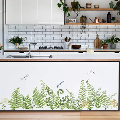 Vista 2 de decalmile Calcomanías de esquina de pared con plantas de helecho verde, hojas tropicales, base de libélula y línea de zócalo, pegatinas de pared