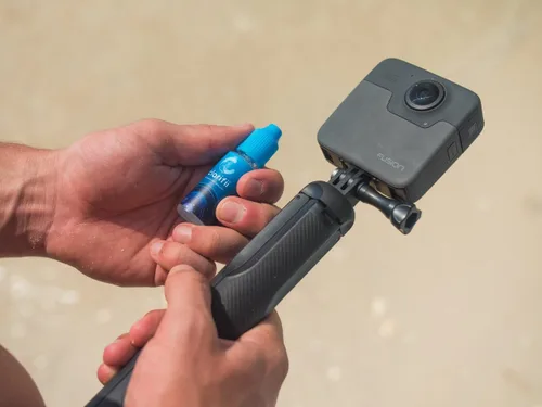 Vista 2 de Accesorio de lente repelente al agua y antivaho para GoPro DSLR Drone Evita que las gotas de agua arruinen las imágenes mientras surfeas