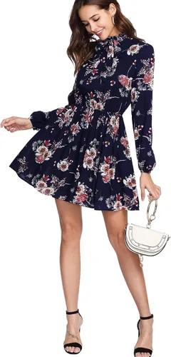 Vista 4 de Floerns - Vestido corto de manga larga con cuello alto falso y estampado floral para mujer