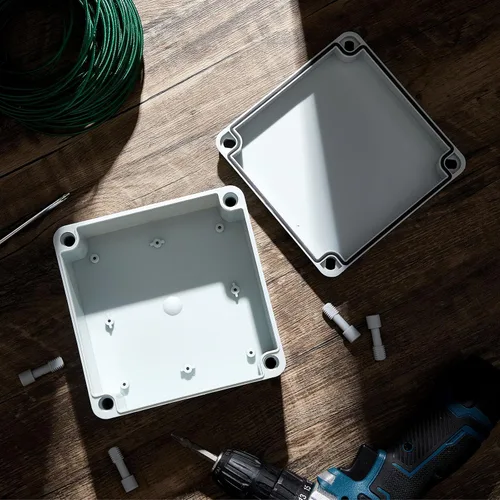 Vista 5 de Kanayu Caja de Conexiones (6 x 6 x 3 pulgadas) Caja de Conductos Eléctricos Impermeable IP65 Resistente al Agua Plástico ABS A Prueba de Polvo