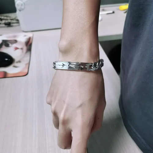 Vista 8 de Pulsera clásica de plata de ley 925 con diseño italiano de plata de ley 100% 925, exquisita pulsera de tótem tallado de 0.394in, 7-10 pulgadas