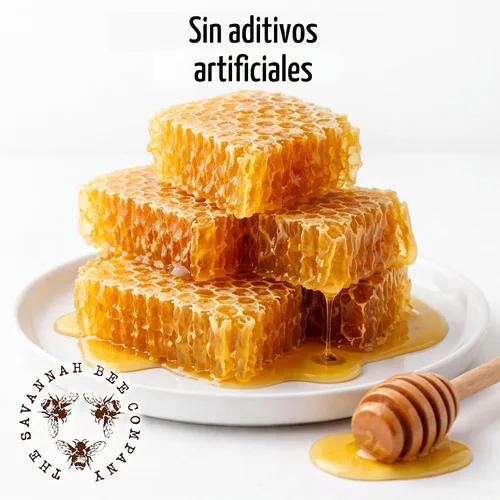 Vista 3 de Savannah Bee Company Panal crudo, tablas de queso Snacking 3.17 oz