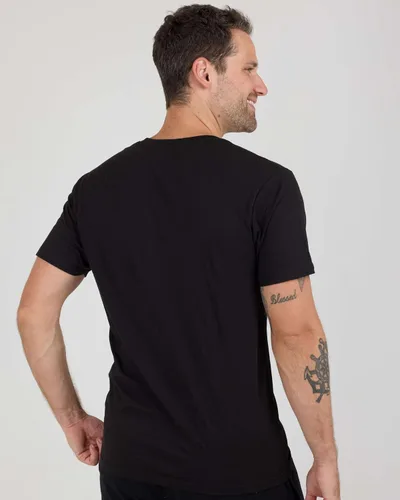 Vista 3 de Real Essentials Paquete de 4 camiseta deportiva de algodón de manga corta con cuello redondo y bolsillo para hombre