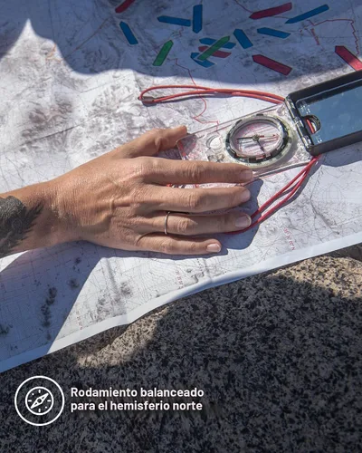 Vista 4 de Suunto MC-2 Brújula: Brújula de Primera Línea para Profesionales y Senderistas Serios