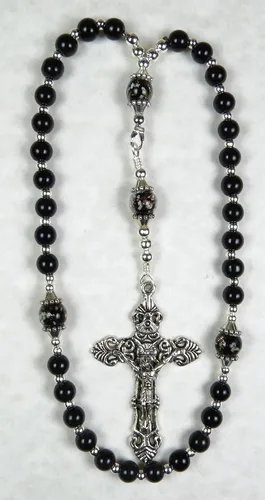 Vista 3 de Rosario hecho a mano, regalo ortodoxo oriental, chotki griego, perlas de concha negra y crucifijo adornado en tono plateado