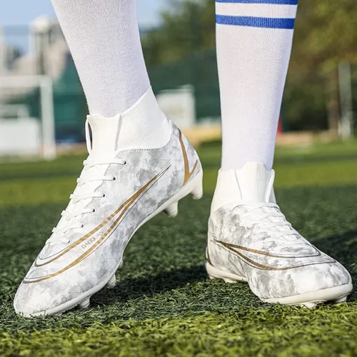 Vista 7 de Botas de fútbol Hightop para hombre, zapatos deportivos para exteriores, zapatos de fútbol de césped, picos para interiores y jóvenes
