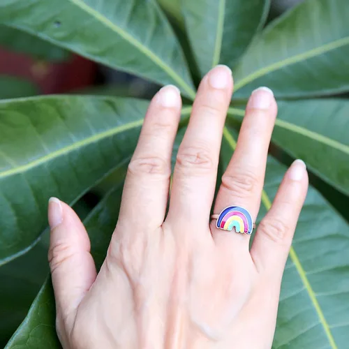 Vista 3 de Lindo anillo de humor con cambio de color arcoíris para niñas, tamaño ajustable