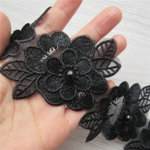 Vista 9 de 2 yardas de encaje de flores 3D con perlas bordadas, de poliéster, cinta de encaje con aplicación de patchwork para vestido de novia, manualidades
