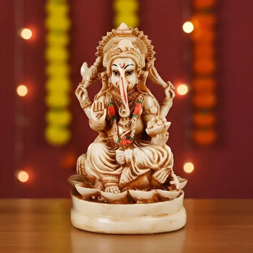 Vista 2 de TIED RIBBONS Ganesh Idol para el hogar de resina de 4.4 pulgadas Ganesh Murti para mandir del hogar, decoración de Pooja Ganpati Murti