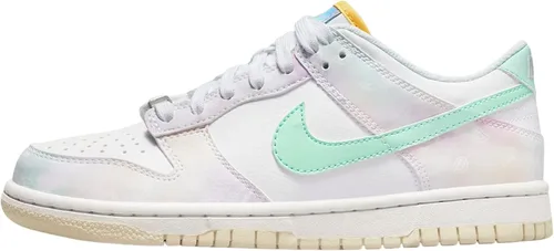 Vista 890 de Nike Kid's Dunk Low Sneaker