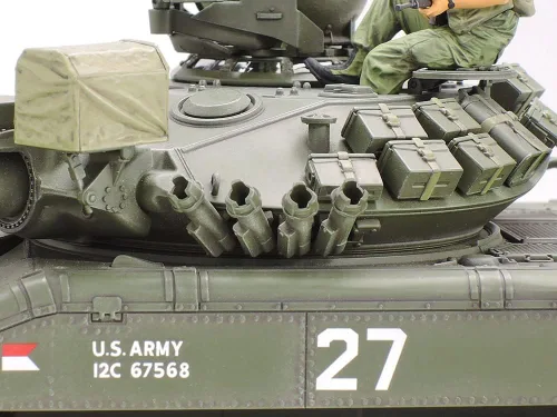 Vista 6 de Tamiya 35365 1/35 US Airborne Tank M551 Sheridan Plastic Model Kit