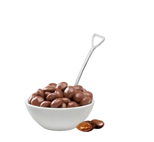 Vista 4 de Caramelo de chocolate con leche y caramelo recubierto de caramelo en caja incluye una mini cuchara