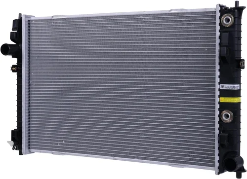 Vista 19 de Radiador para Ford E-150/E-250 Econoline/Club Wagon 1997-2014*