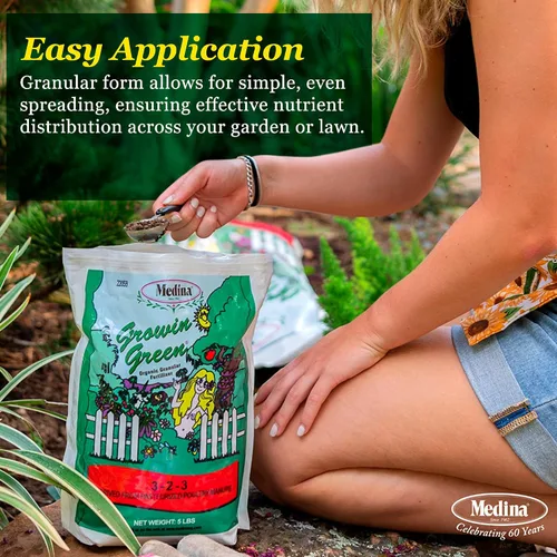 Vista 5 de Medina Growin Green Fertilizante granular orgánico – Bolsa de 5 libras – Potenciador de suelo rico en nutrientes 3-2-3 gránulos para jardines