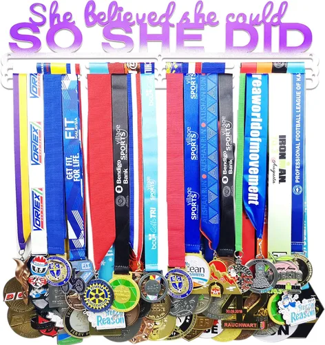 Vista 12 de Ella Creyó Que Podía ASI LO HIZO Soporte de Medallas de Carreras Colgador de Pared, Exhibición de Medallas de Maratón y Corredor, Exhibición