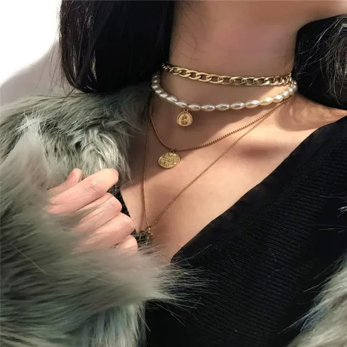 Vista 4 de Colgante de moneda de 2022 para mujer, collar de perlas y colgantes