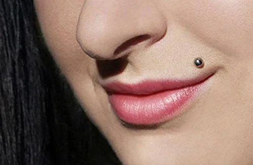 Vista 3 de Briana Williams Aretes de acero quirúrgico 16G 18G para cartílago tragus, hélice, bolas de repuesto, anillos de labio corto, 0.157-0.472 in, joyería