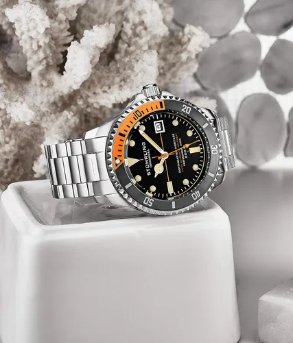 Vista 7 de Stuhrling Original Mens Swiss Automatic Stainless Steel Professional DEPTHMASTER Dive Watch 200 Meters Water Resistant Brushed and Beveled Bracelet