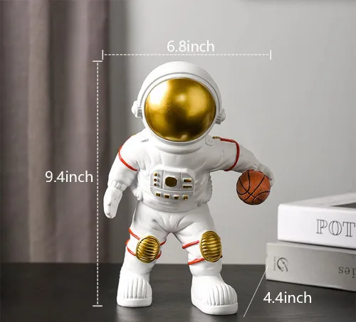 Vista 2 de 123Arts Estatua de baloncesto de astronauta, decoración de dormitorio y escritorio, decoración de astronauta de resina