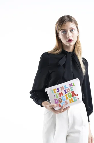 Vista 3 de TSOTMO Bolsa de maquillaje para médico, regalo para dentista y doctora, soy yo, hola soy el doctor, soy yo, regalo para doctora, Beige, Médico