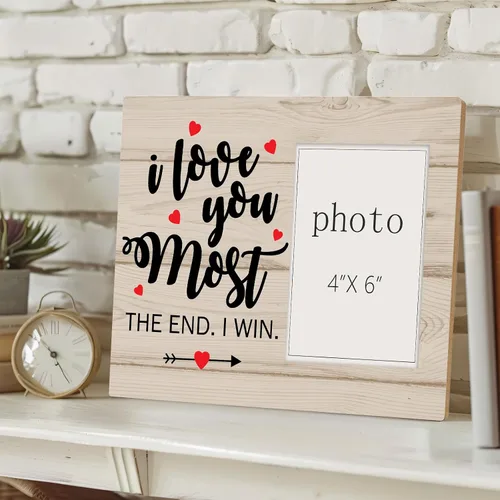Vista 5 de I Love You Most Gifts - Marco de fotos de madera con corazones para él, su cumpleaños, aniversario, Navidad, regalo sentimental "I Love You
