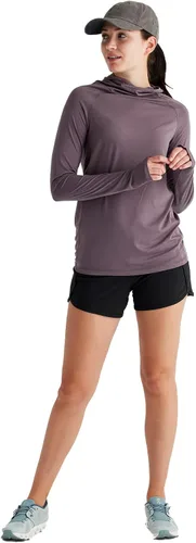 Vista 4 de Free Fly Pantalón corto con forro Breeze para mujer, absorbe la humedad, con protección solar UPF 50+ y forro de viscosa de bambú