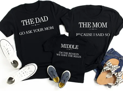 Vista 6 de Camisa a juego con texto en inglés Ask Your Mom, la más joven, media y más vieja, trajes familiares a juego, camiseta familiar de campamento