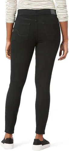 Vista 3 de Signature by Levi Strauss & Co. Gold Label Women's Totally Shaping Pull-on Skinny Jeans (Available in Plus Size)