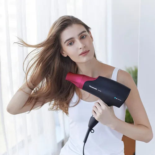 Vista 8 de Secador de cabello Panasonic EH-NA65-K., Rosado