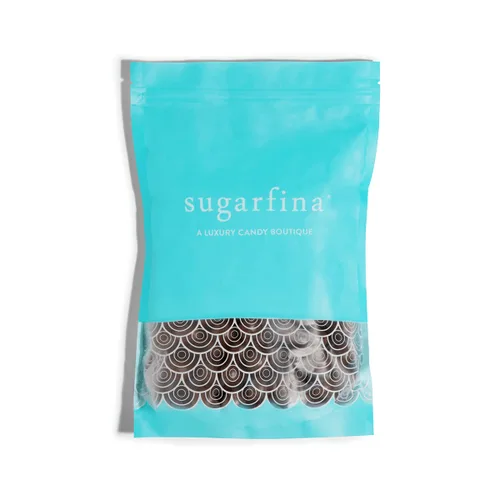 Vista 7 de Sugarfina Caramelos de sal marina de chocolate oscuro, bolsa a granel de 1 lb