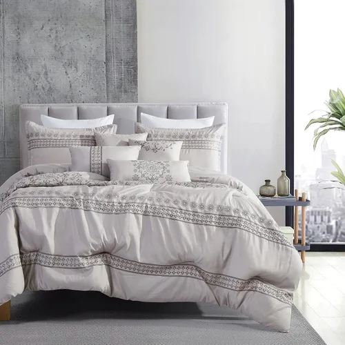 Vista 14 de ESCA Juego de edredón Hypatia beige de 7 piezas, tamaño Queen, bordado, estilo bohemio, ropa de cama floral