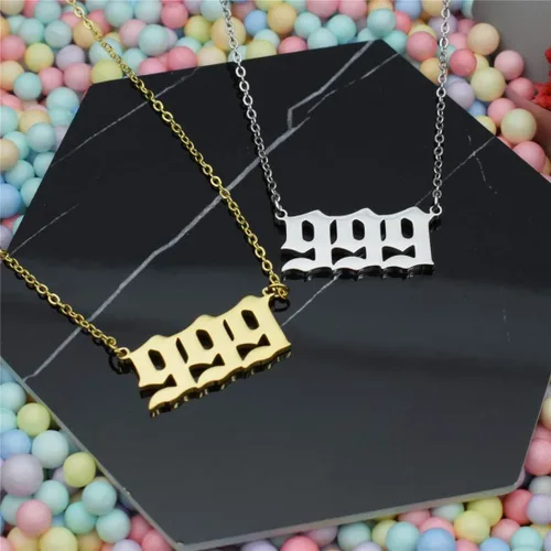 Vista 4 de HUTINICE Angel Number Necklace For Women, 18K Gold Plated Dainty 111 222 333 444 555 666 777 888 999 Pendants Choker Chain Numerology Jewelry