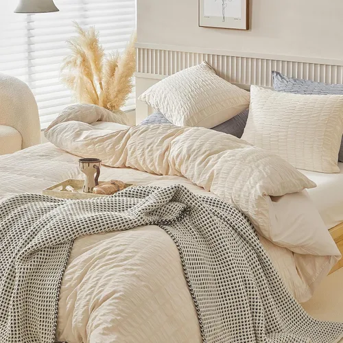 Vista 2 de WARMDERN - Juego de funda de edredón tamaño Queen, juego de ropa de cama de 3 piezas de microfibra lavada color beige, funda de edredón con textura