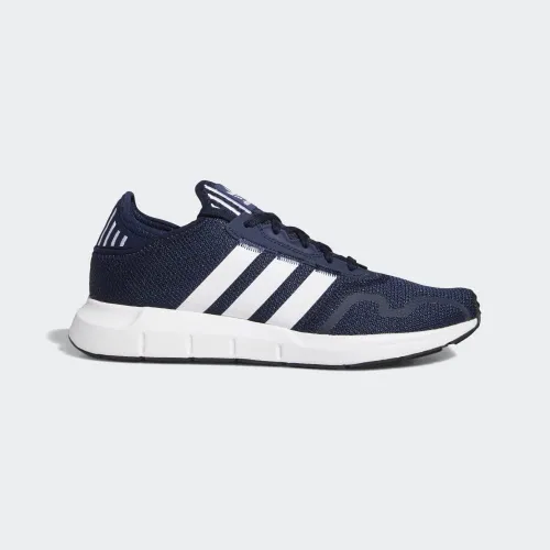 Vista 3 de adidas Tenis Swift Essential para hombre