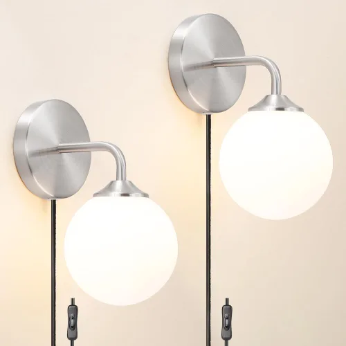 Vista 12 de Juego de 2 apliques de pared blancos enchufables, lámpara de pared moderna con cable de enchufe, aplique de madera con pantalla de metal martillado