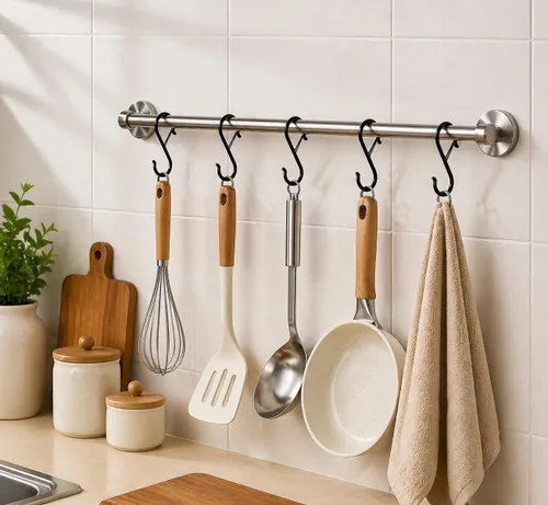 Vista 4 de Ganchos en S para colgar, resistentes con diseño de hebilla de seguridad, ganchos en forma de S para utensilios de cocina, sartenes, barra