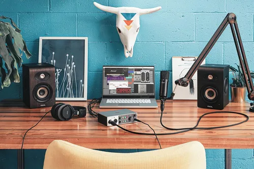 Vista 9 de Universal Audio Volt 2 - Interfaz de audio USB Interfaz USB-C 2x2 con emulación de tubo 610 y MIDI para músicos, podcasters y streamers