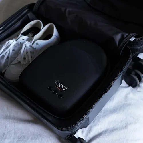 Vista 7 de Onyx - Estuche de viaje para sombrero incluye 2 correas para mochila, Negro -, Negro