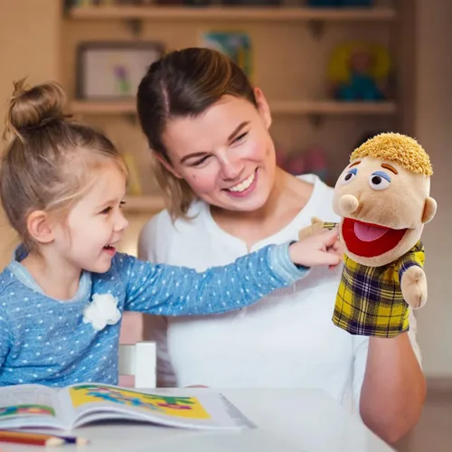 Vista 5 de Marionetas de mano familiares, Marionetas para niños para representar a los miembros de la familia 34 cm Marionetas multiétnicas de peluche suaves
