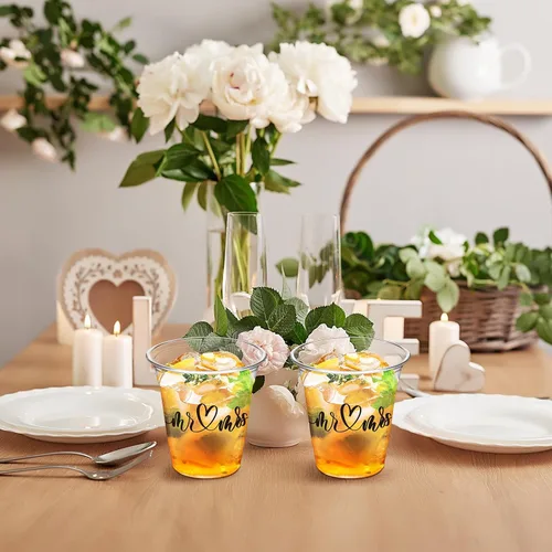 Vista 2 de Dandat Vasos desechables de plástico para boda a granel de 10 onzas con texto en inglés "Mr and Mrs Happily Ever After", vasos desechables