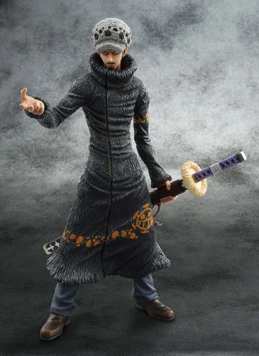 Vista 15 de Megahouse Figura de PVC modelo Trafalgar Law Ex de una pieza