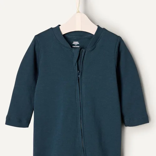Vista 4 de Tienda Essentials x Sofia Grainge - Body unisex con pies de algodón para dormir y jugar, paquete de 2