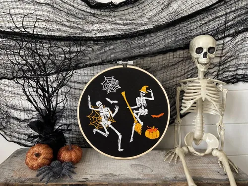 Vista 6 de Kit de bordado de Halloween para adultos principiantes, kit de punto de cruz estampado para adultos principiantes, divertido kit de iniciación