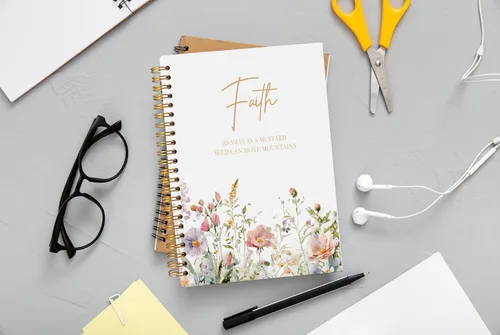 Vista 2 de Faith Can Move Mountains - Cuaderno cristiano - Regalos cristianos inspiradores para mujeres, cuadernos de diario bíblico para tomar notas, cuaderno
