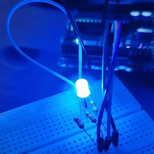 Vista 3 de Kit de cables de puente para tabla de cortar breadboard, tablas de pan sin soldadura de 830 puntos, diodos emisores de luz LED, placa base acrílica