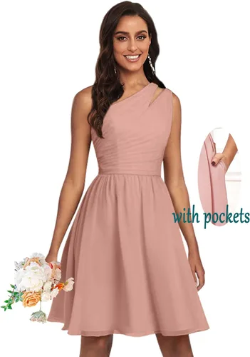 Vista 2 de Huaxiafan Vestido de dama de honor de un hombro, corto, de gasa, acampanado, por encima de la rodilla, formal, para invitados de boda, con bolsillos