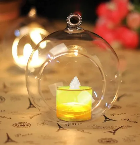 Vista 3 de Paquete de 10 portavelas colgantes de acrílico de 3.54 pulgadas con 10 velas LED sin llama, adorno de globo para planta de aire, candelabro de luz